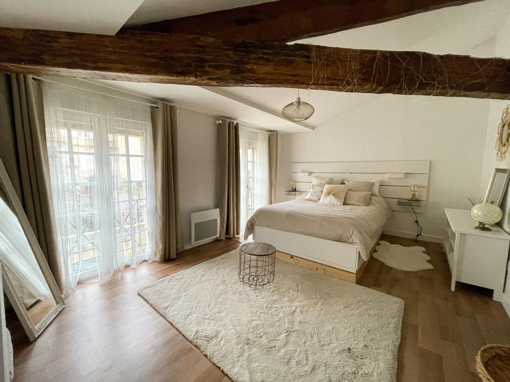 Maison + Parking Prive Au Coeur Angouleme 60M2 エクステリア 写真