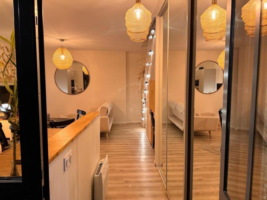 Maison + Parking Prive Au Coeur Angouleme 60M2 エクステリア 写真