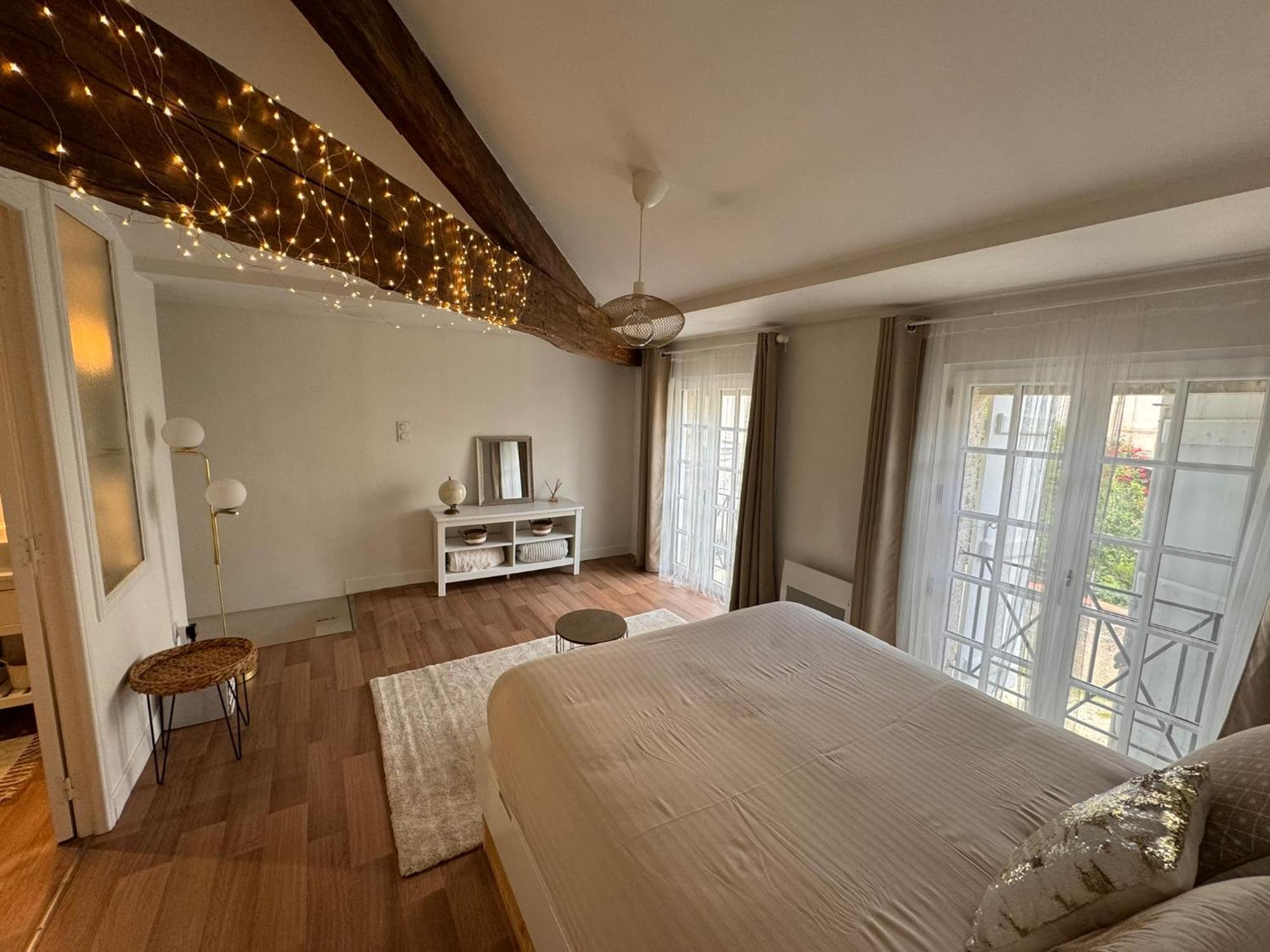 Maison + Parking Prive Au Coeur Angouleme 60M2 エクステリア 写真